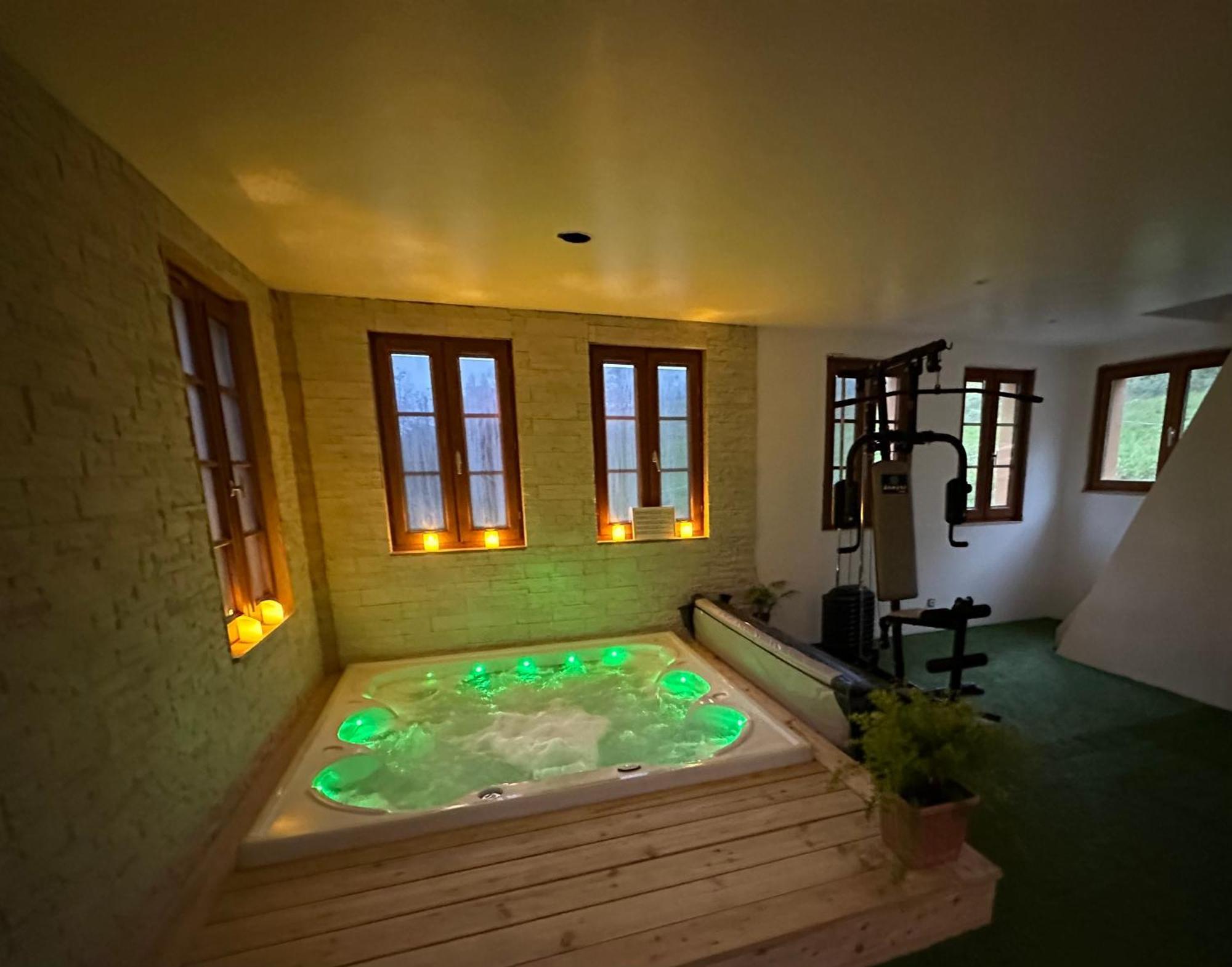 Gite Au Coeur Du Jura Entre Comte Et Vin Jaune, Gite Vin Jaune Chamole ภายนอก รูปภาพ